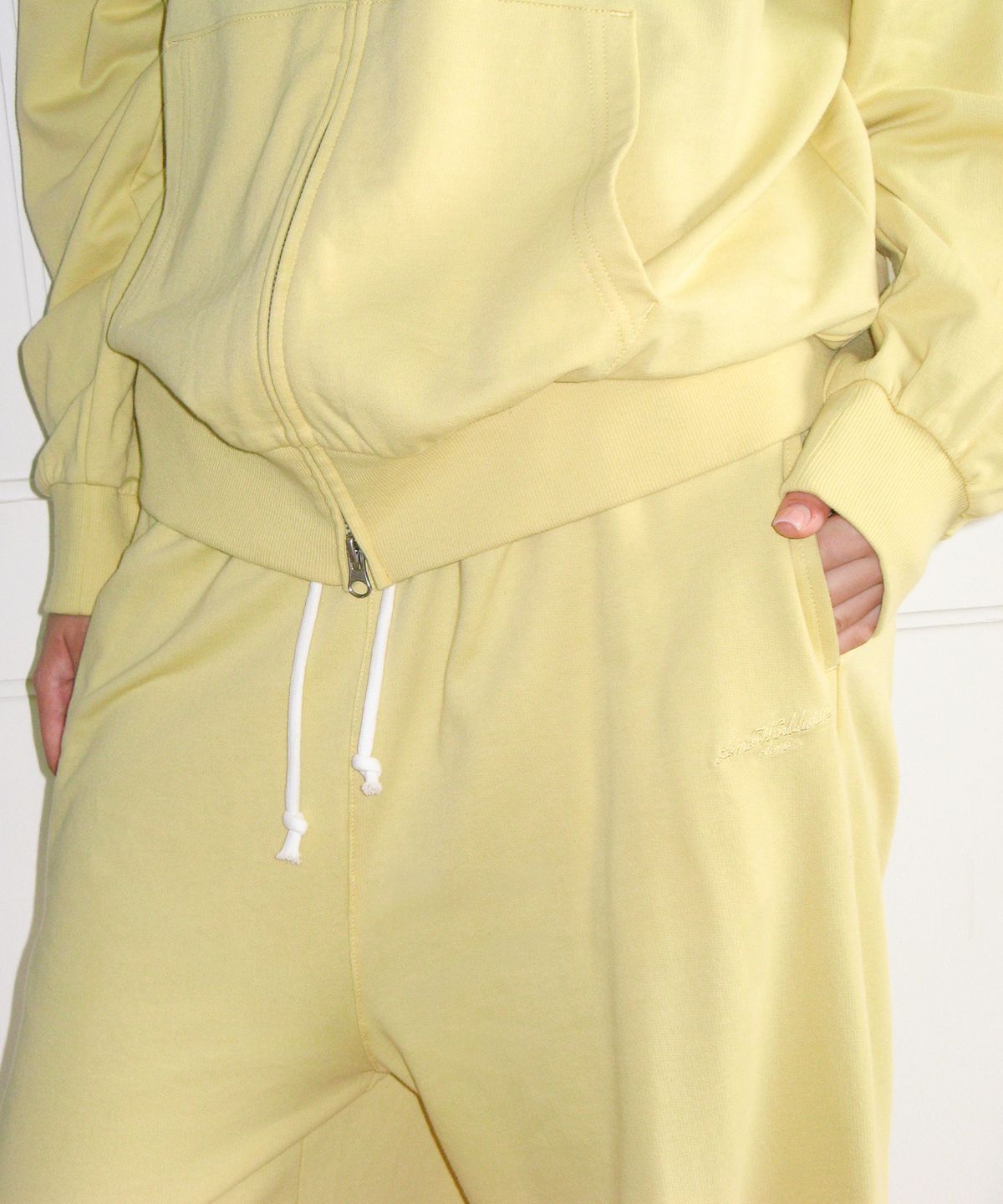 아메스 월드와이드(AMES-WORLDWIDE) CLASSIC EASY SWEATPANTS YELLOW