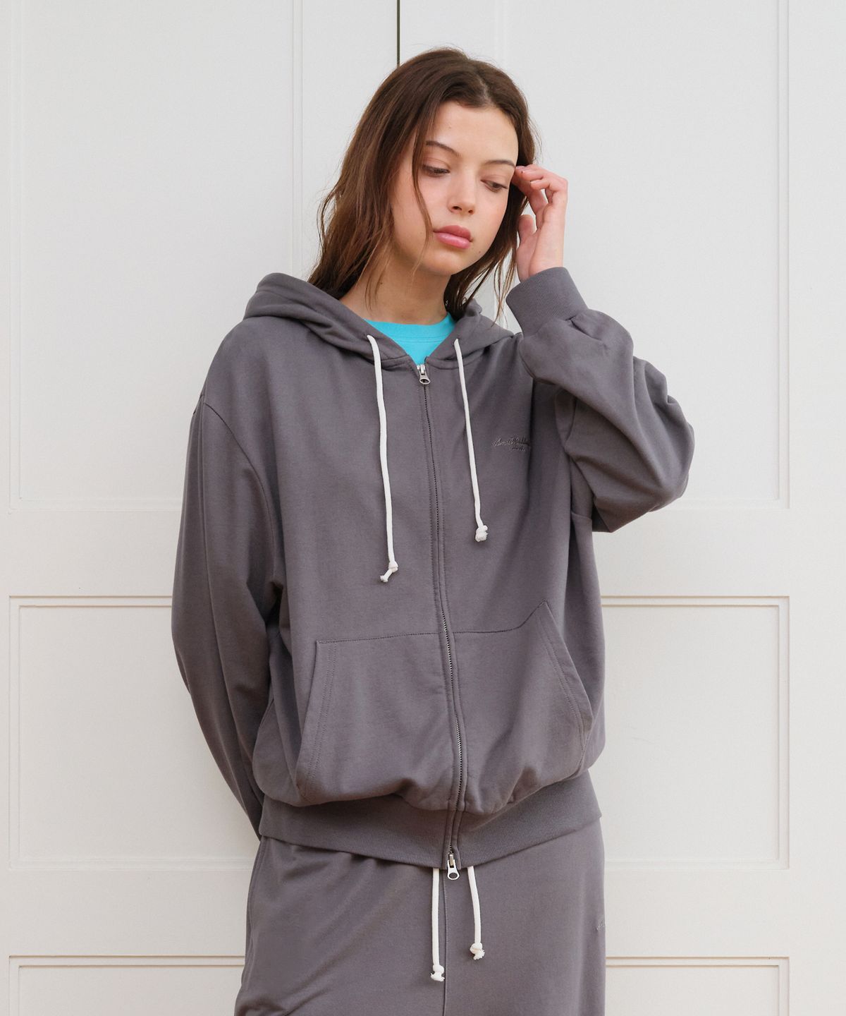 아메스 월드와이드(AMES-WORLDWIDE) CLASSIC EASY HOODIE ZIP-UP CHARCOAL