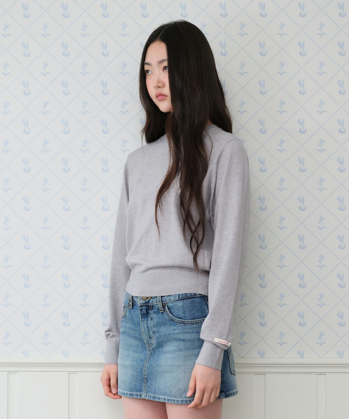 아메스 월드와이드(AMES-WORLDWIDE) CLASSIC REGULAR U NECK KNIT GREY