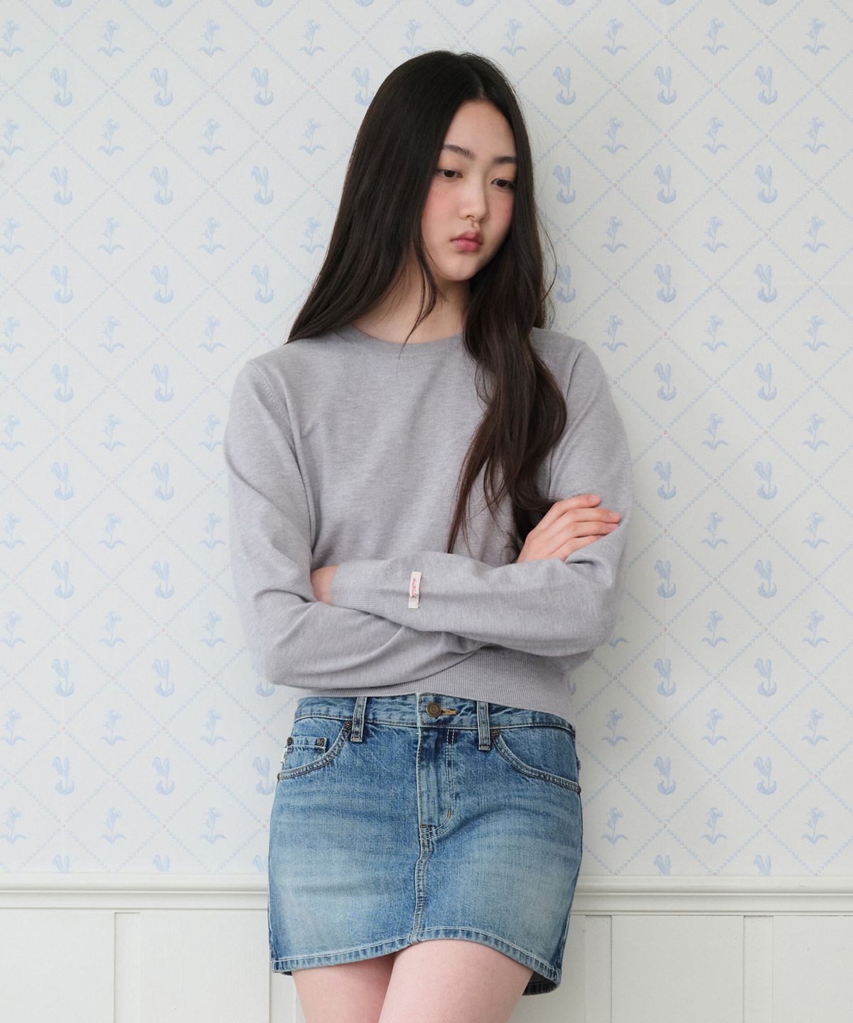 아메스 월드와이드(AMES-WORLDWIDE) CLASSIC REGULAR U NECK KNIT GREY