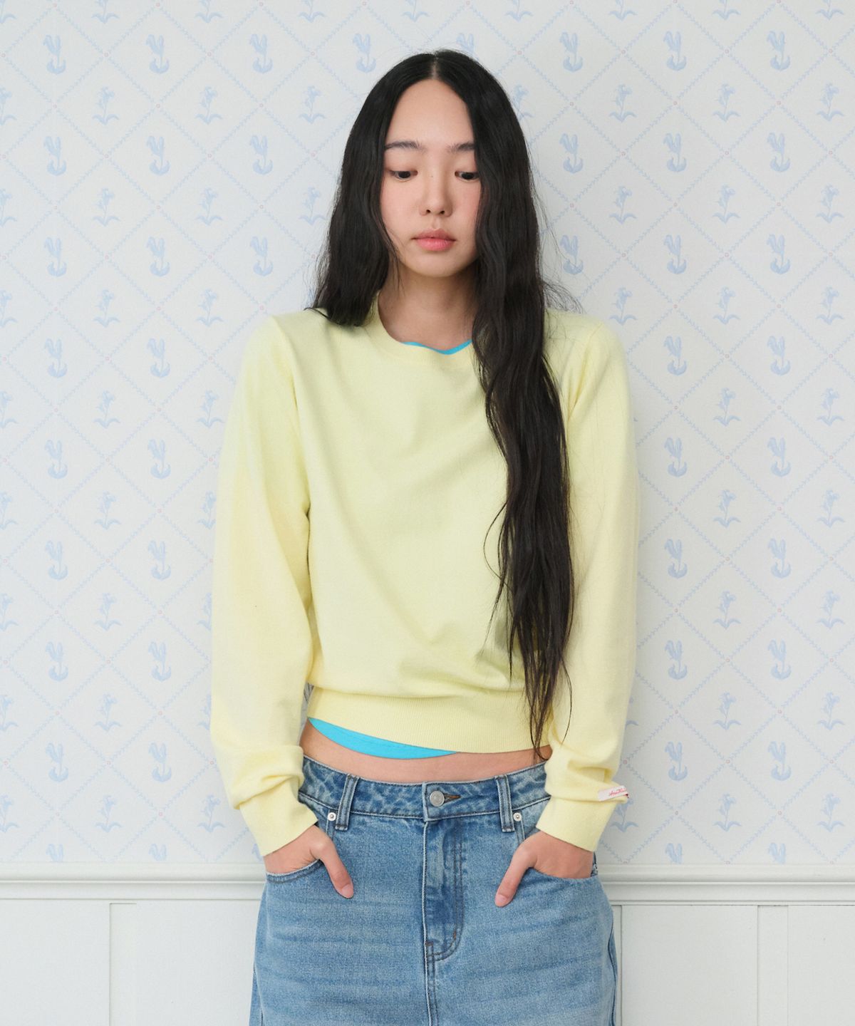 아메스 월드와이드(AMES-WORLDWIDE) CLASSIC REGULAR U NECK KNIT YELLOW