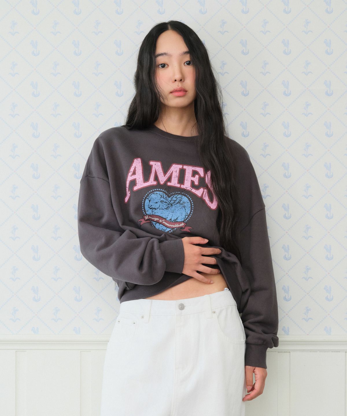 아메스 월드와이드(AMES-WORLDWIDE) ANGEL LOVE SWEATSHIRT CHARCOAL