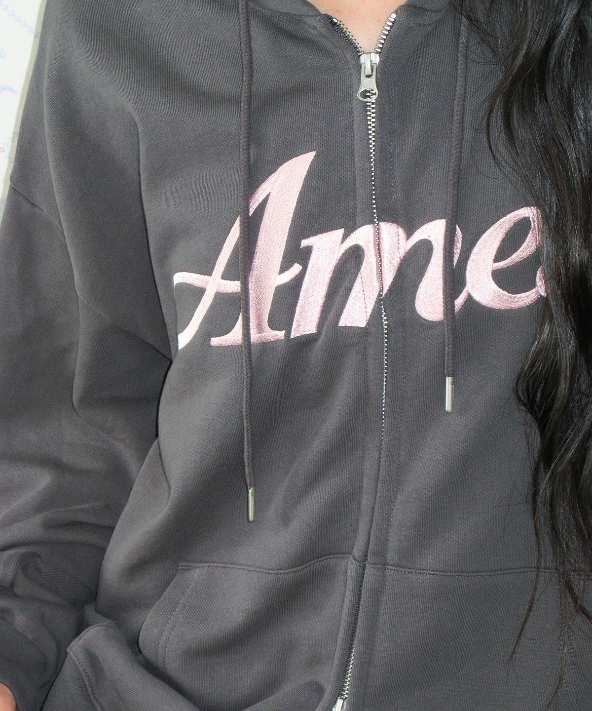 아메스 월드와이드(AMES-WORLDWIDE) STANDARD LOGO HOODIE ZIP-UP CHARCOAL