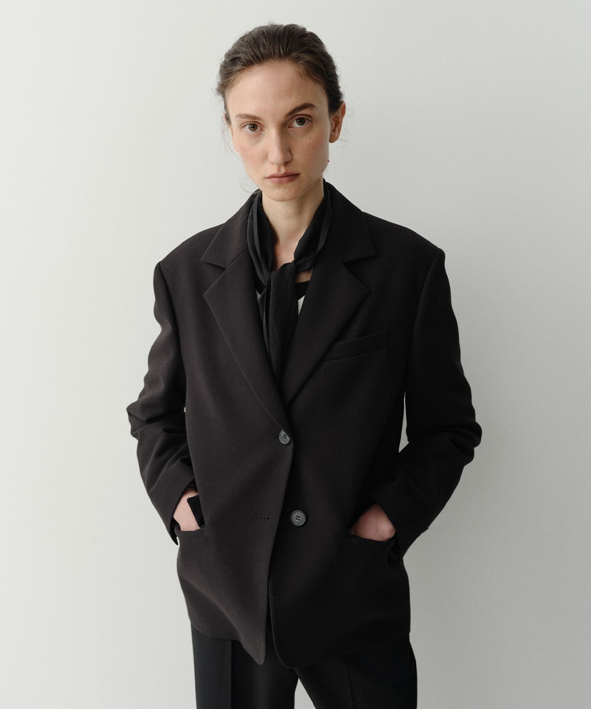 이아(EAAH) LOWEN JACKET (BLACK)