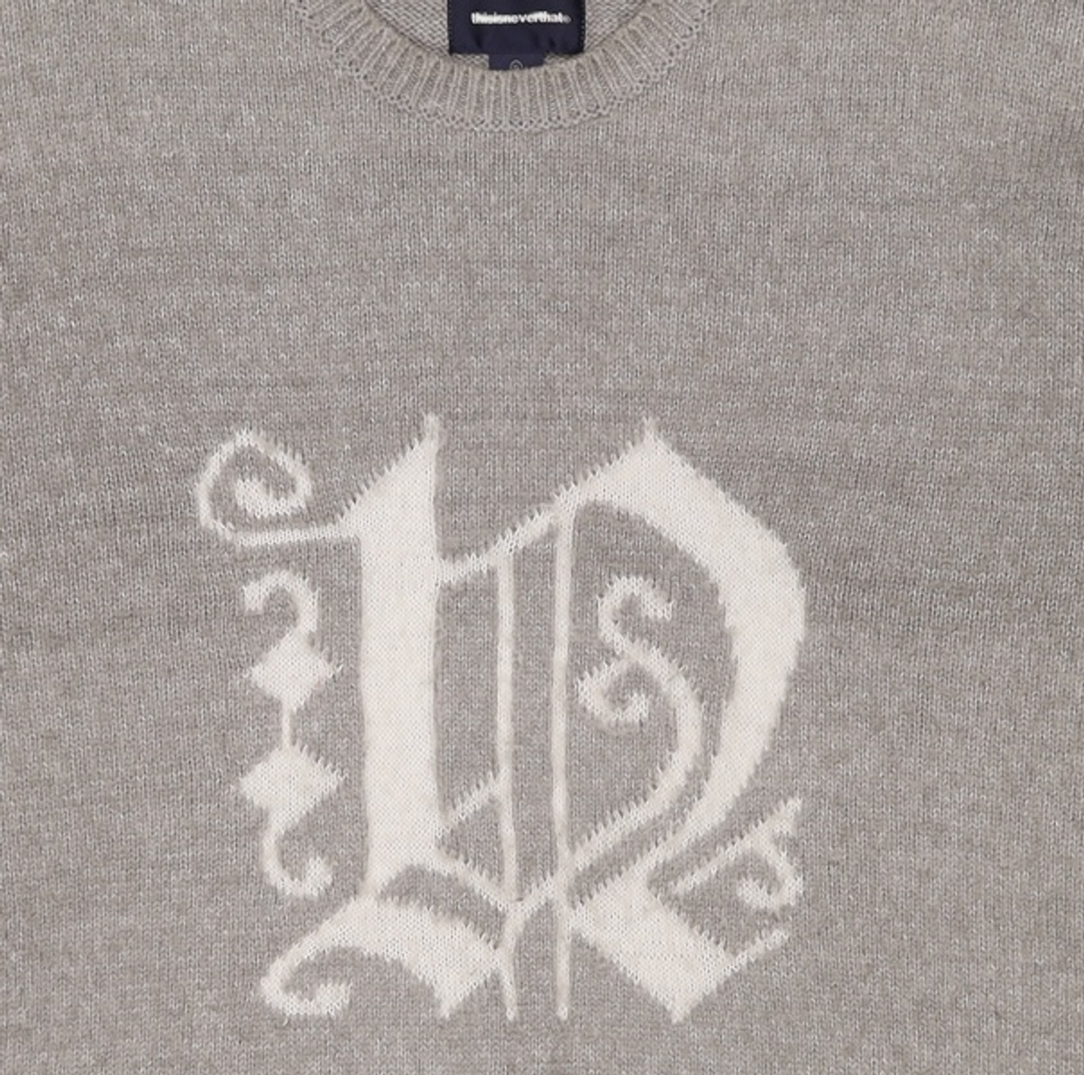 디스이즈네버댓(THISISNEVERTHAT) Fortuna N-Logo Sweater Grey XL
