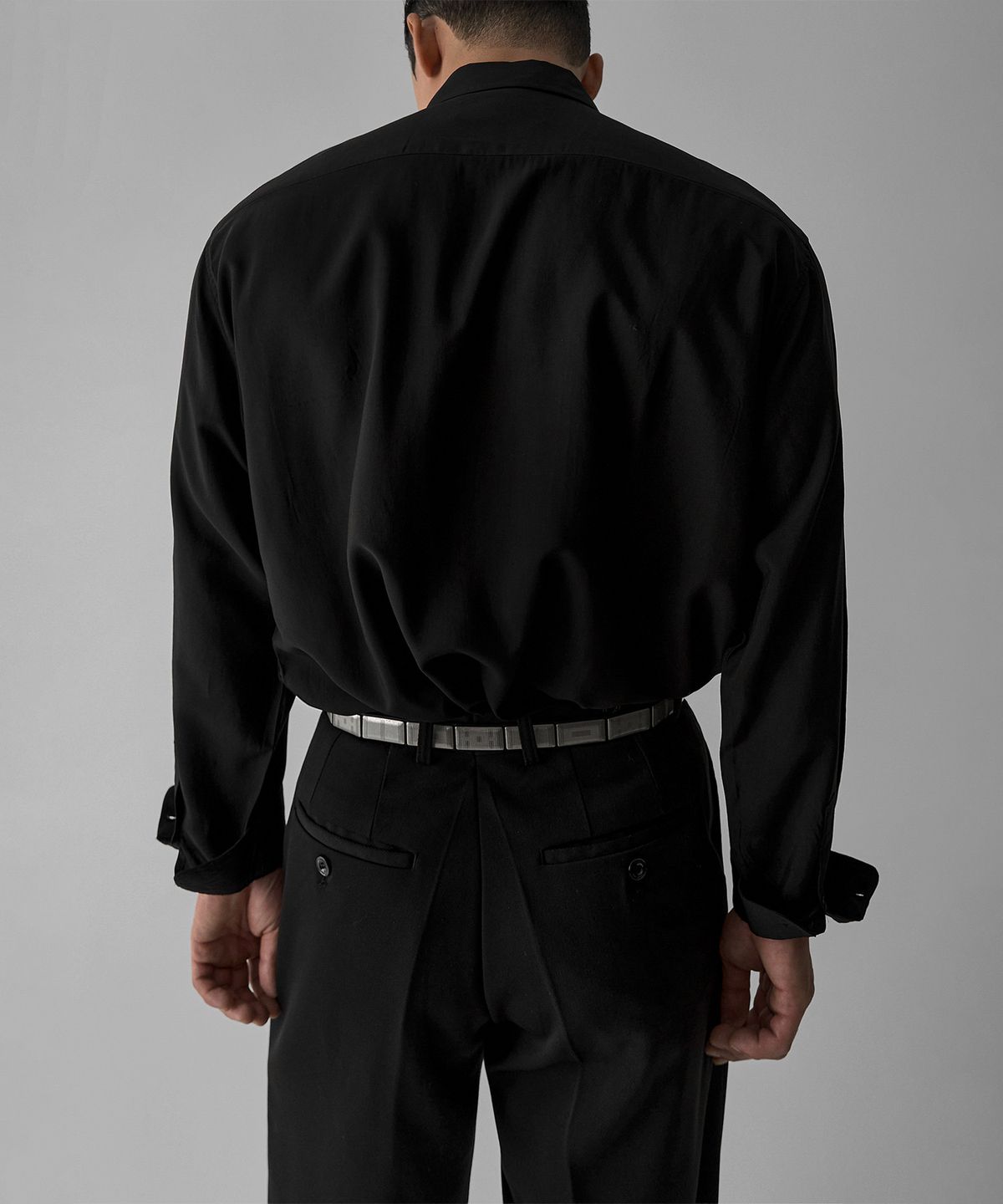 바우로 프로덕트(BOWLOW PRODUCT) 비스코스 투포켓 셔츠 [블랙]