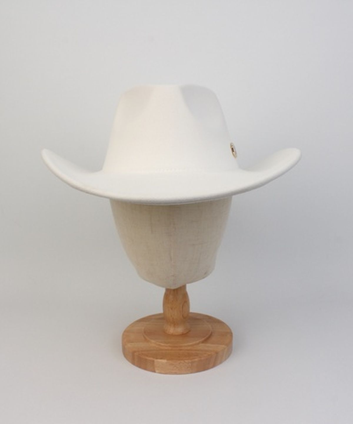 유니버셜 케미스트리(UNIVERSAL CHEMISTRY) Cowboy Wool White Fedora 페도라