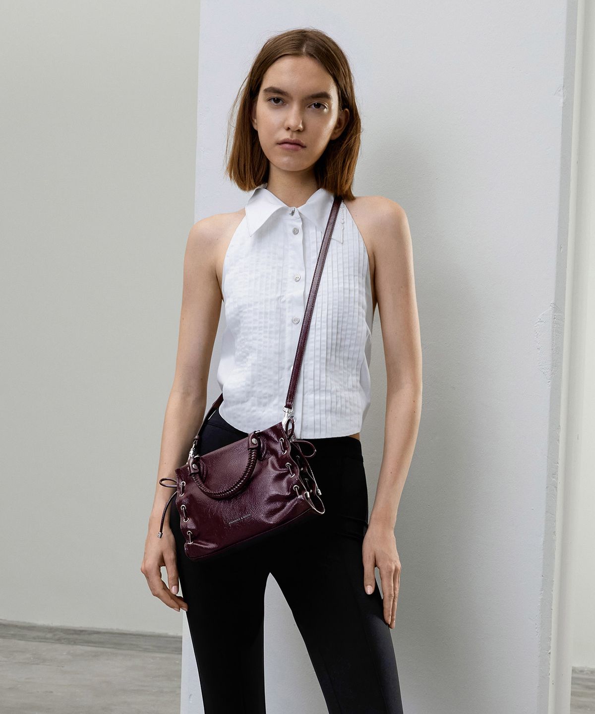 찰스앤키스(CHARLES & KEITH) 나일라 그로밋 레이스업 토트백 2colors CK2-30782918