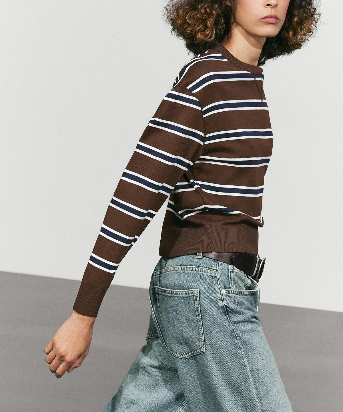 마시모두띠(MASSIMO DUTTI) 인터록 스트라이프 스웨트셔츠