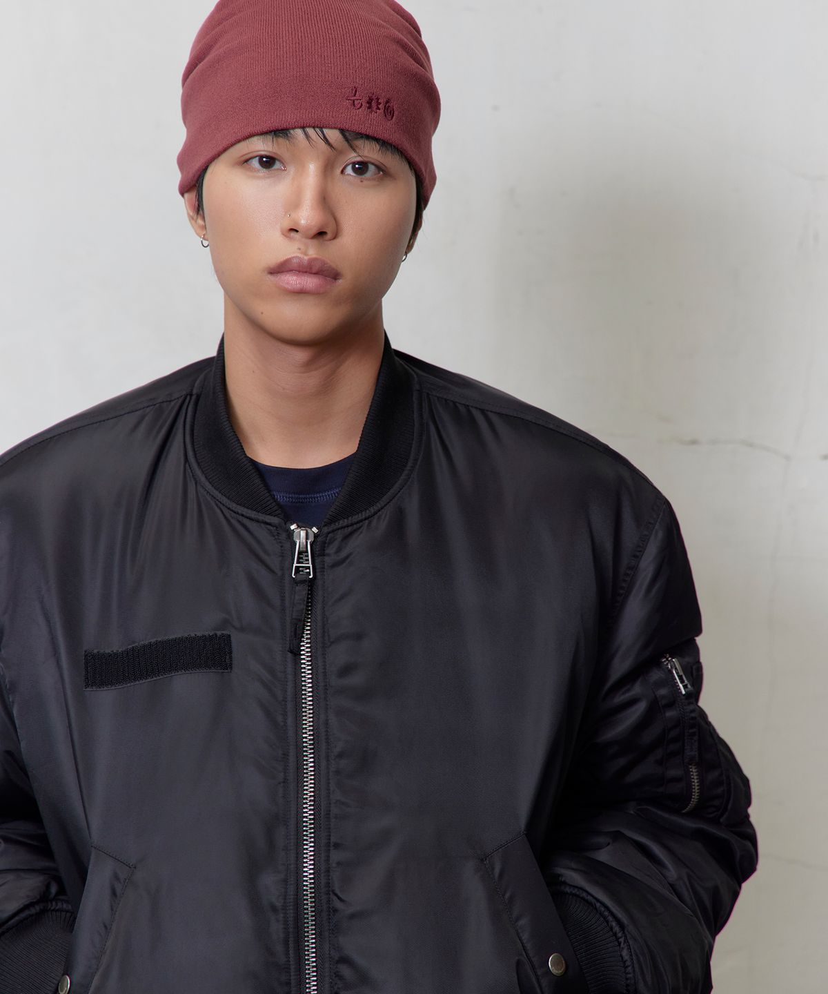 토니로렌스(TONY LAWRENCE) 데일리 심볼 로고 비니 레드
