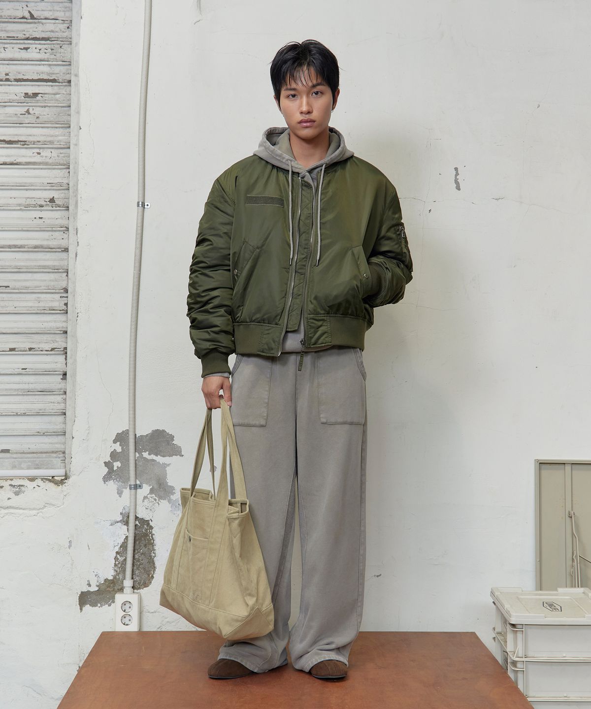 토니로렌스(TONY LAWRENCE) 데일리 코튼 포켓 토트백 베이지