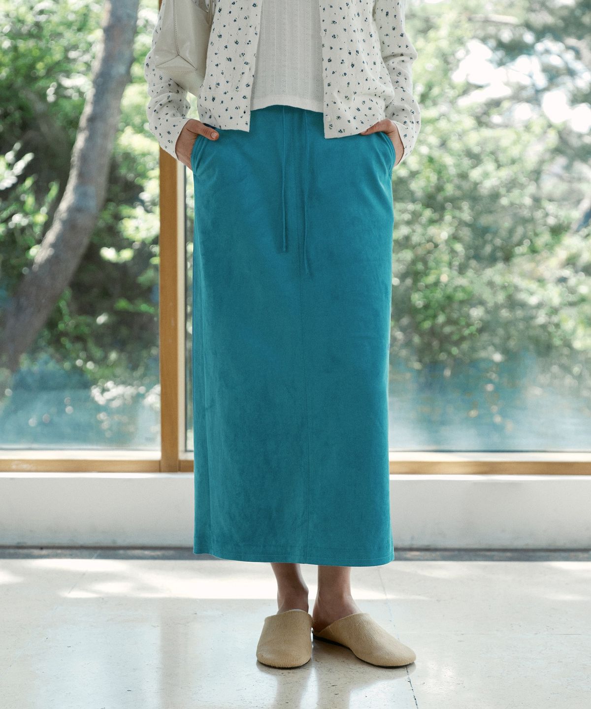 쥬시쥬디(JUCYJUDY) 스웨이드롱스커트 J1SK621A