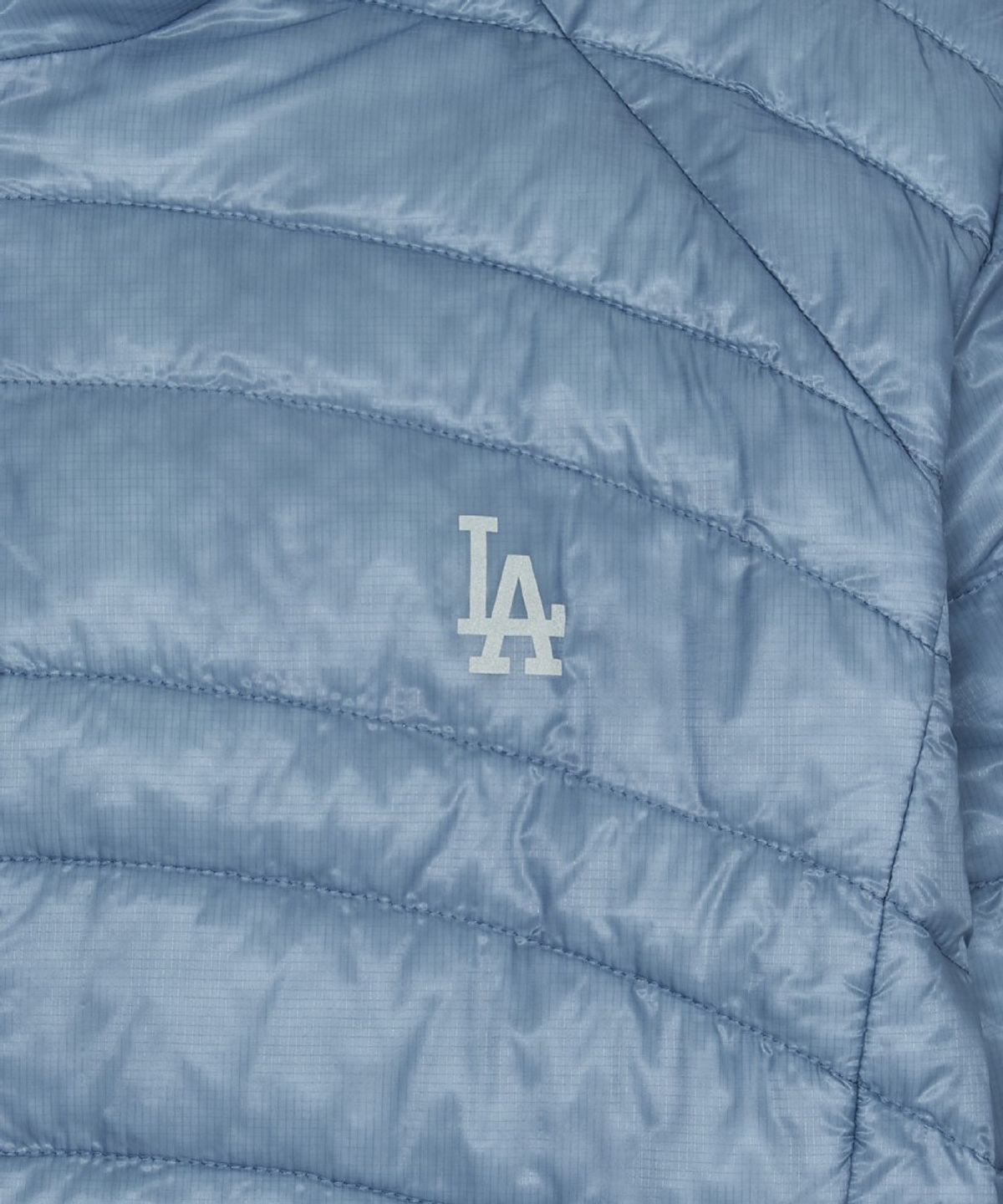 엠엘비(MLB) 커브 에어쉘 경량 후드 패딩 LA (L.Blue)