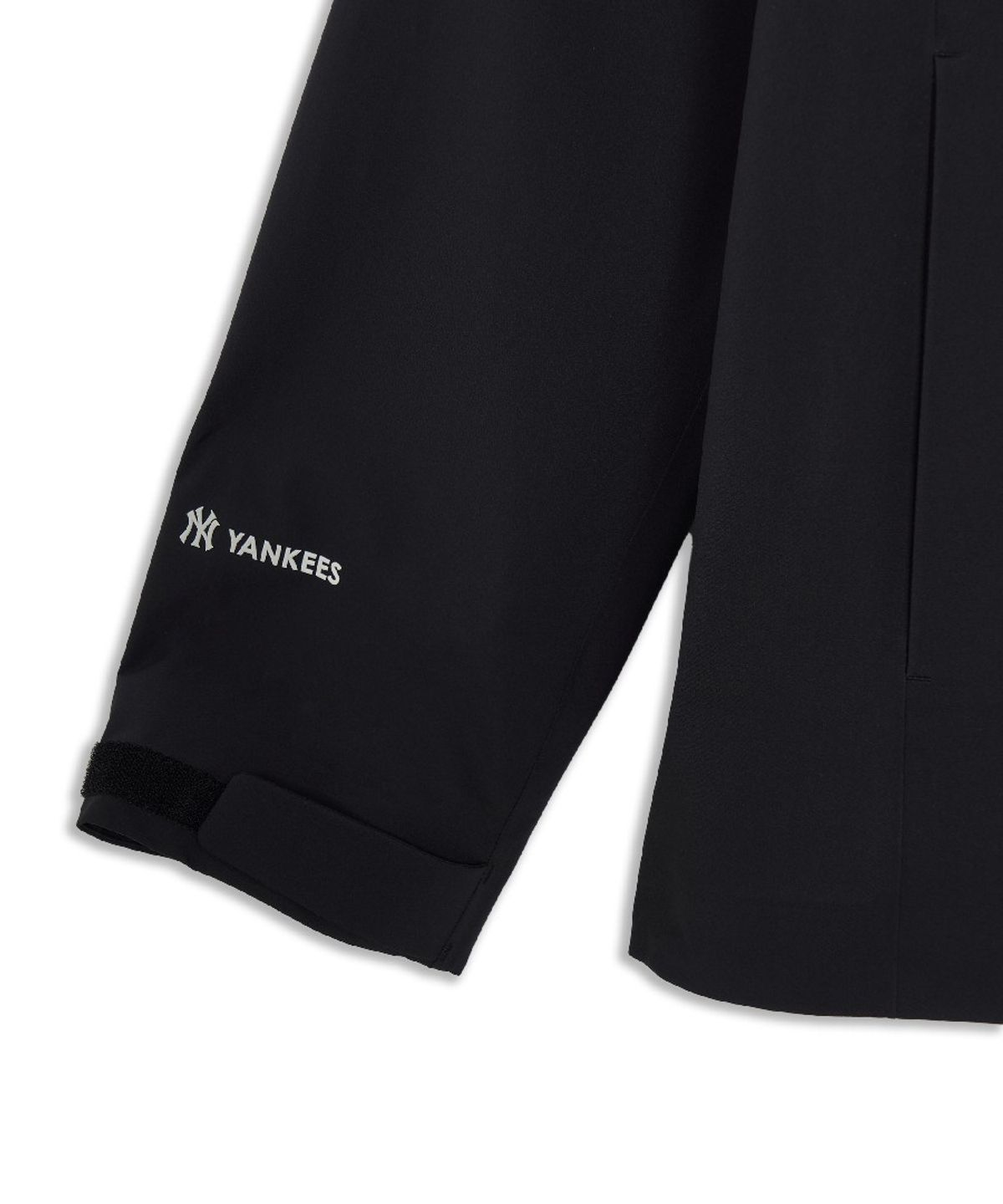 엠엘비(MLB) 고프코어 3L 사선 지퍼 바람막이 NY (Black)