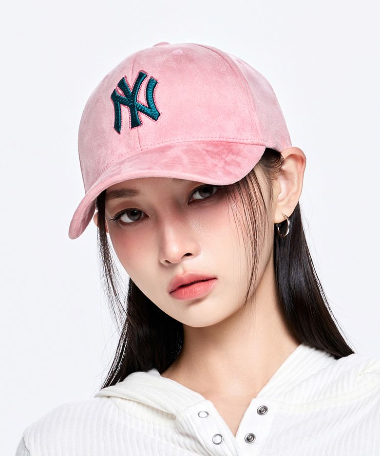 베이직 컬러 스웨이드 스트럭쳐 볼캡 NY (L.Coral)