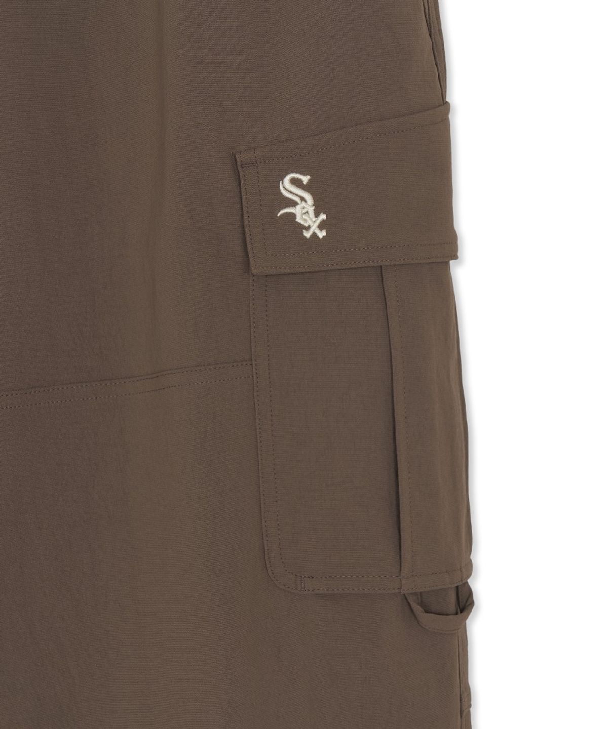 엠엘비(MLB) 코튼터치 사선 카고 와이드 팬츠 CHW (Ptn.Brown)