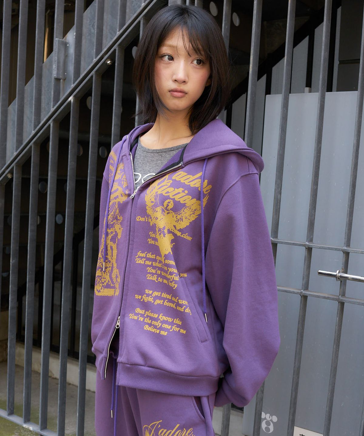 라티젠(LARTIGENT) L27 BAROQUE HOODIE ZIP-UP(PURPLE)
