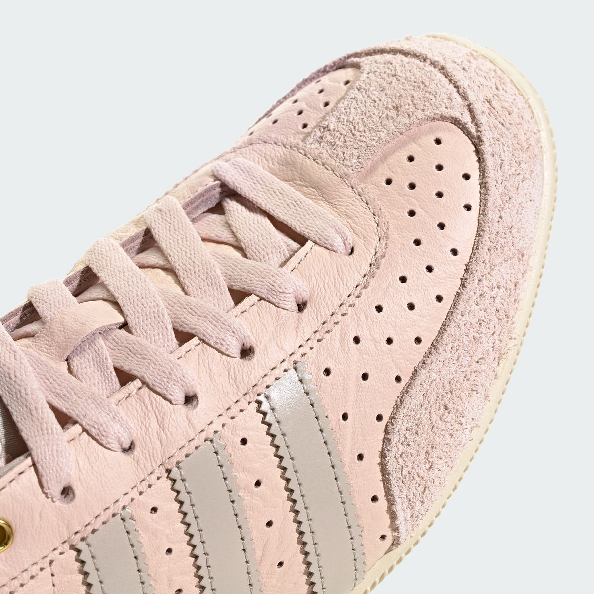 아디다스(ADIDAS) 재팬 KJ2420