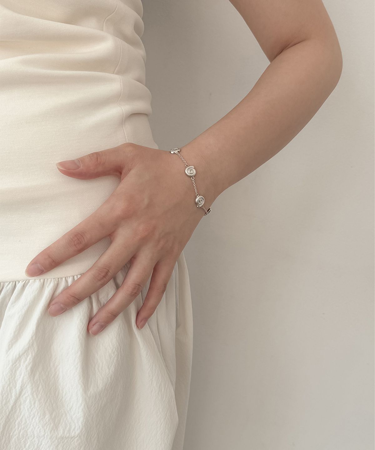 오시에르(osier) Shore Bracelet