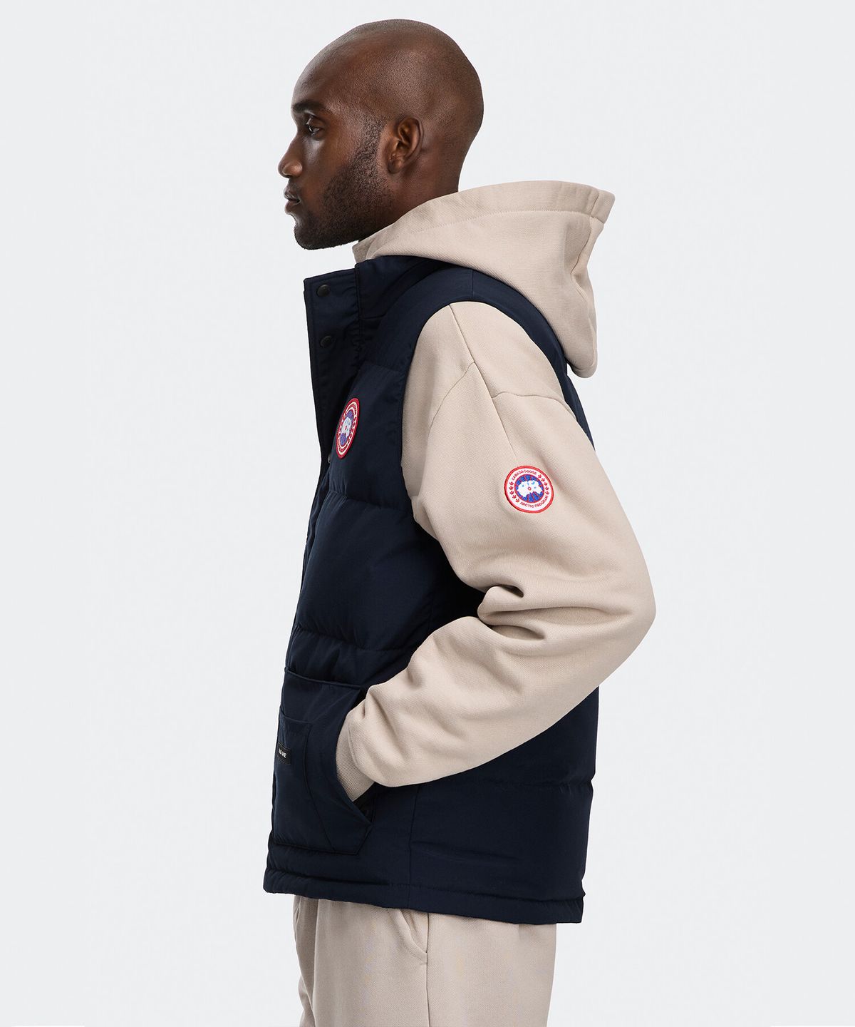 캐나다구스(CANADAGOOSE) 남성 프리스타일 크루 베스트(Light Navy)_Q256AMVC01LNN