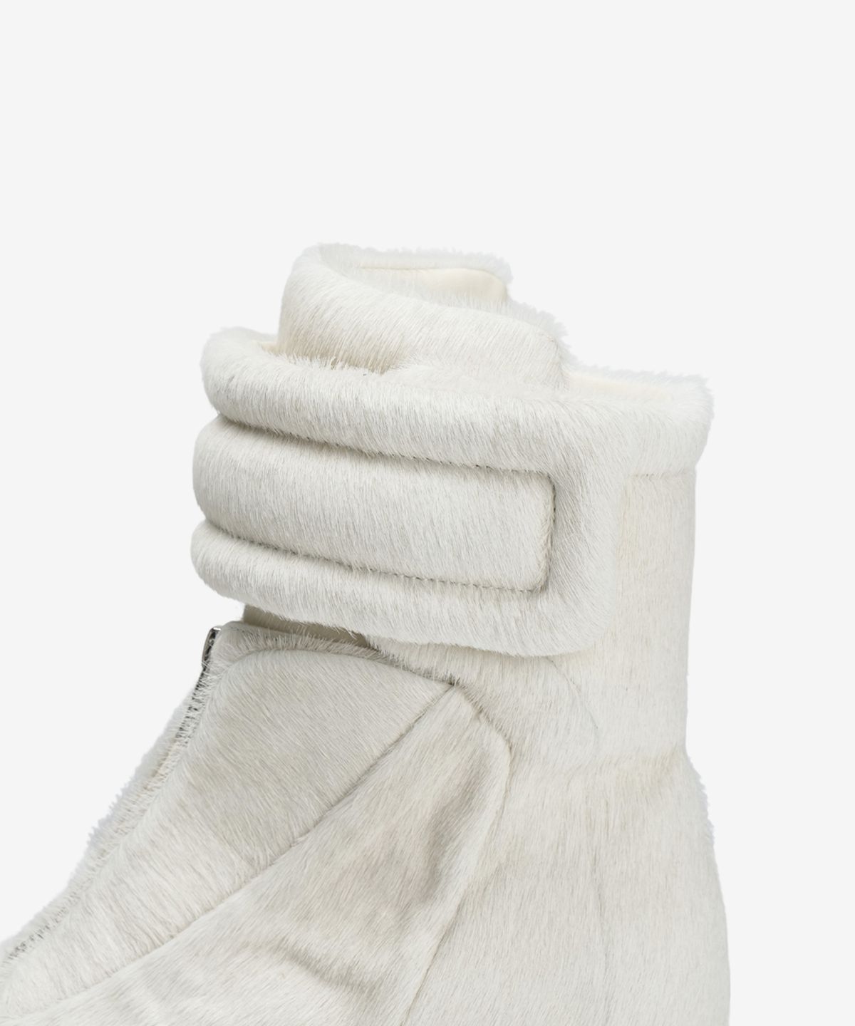 이크닉(IHCNIK) 304 textured high snekeares / ivory