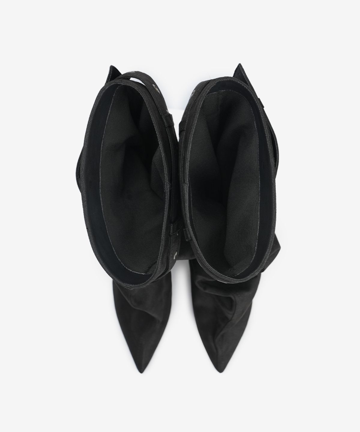 이크닉(IHCNIK) 305 buckle slouchy boots  / black