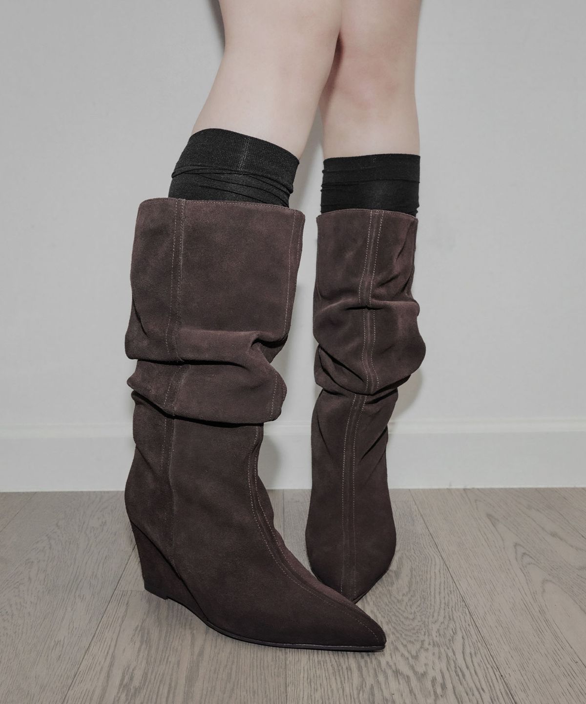 이크닉(IHCNIK) 309 fade wedge boots / brown