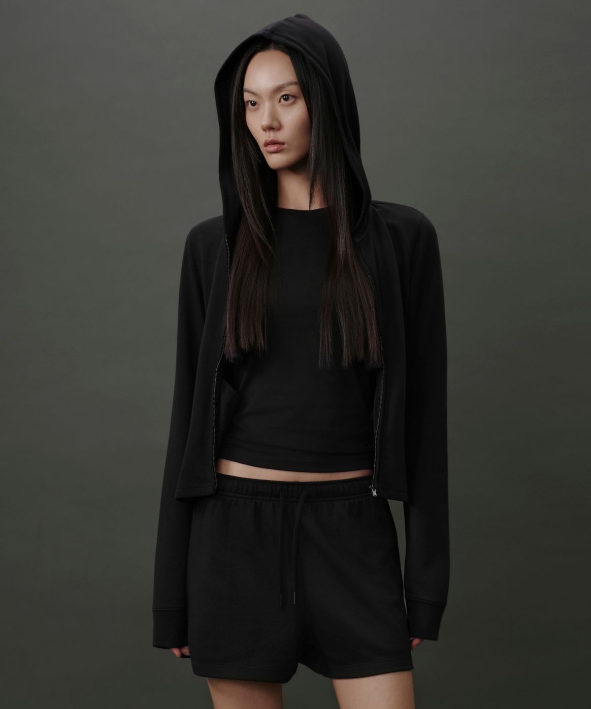 무신사 스탠다드 우먼(MUSINSA STANDARD WOMAN) [리커버리] 우먼즈 후디드 집업 [블랙]
