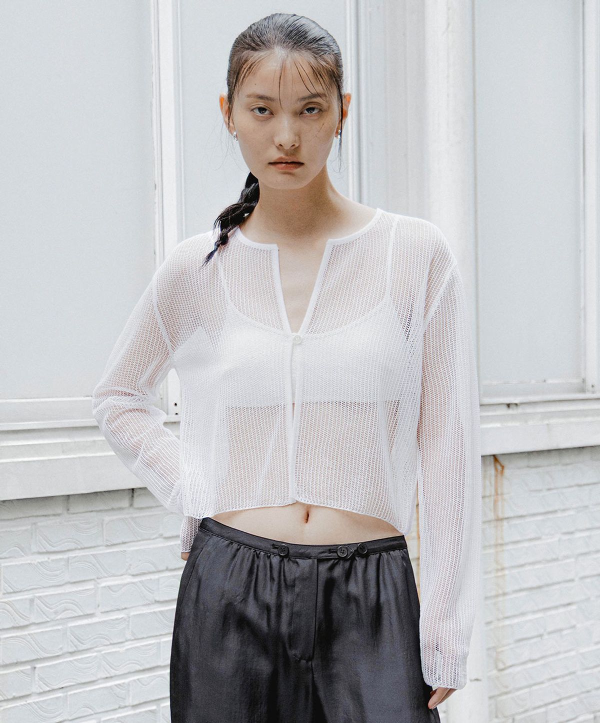 으음키임(EMKM) 린넨 시스루 니트 가디건_WHITE
