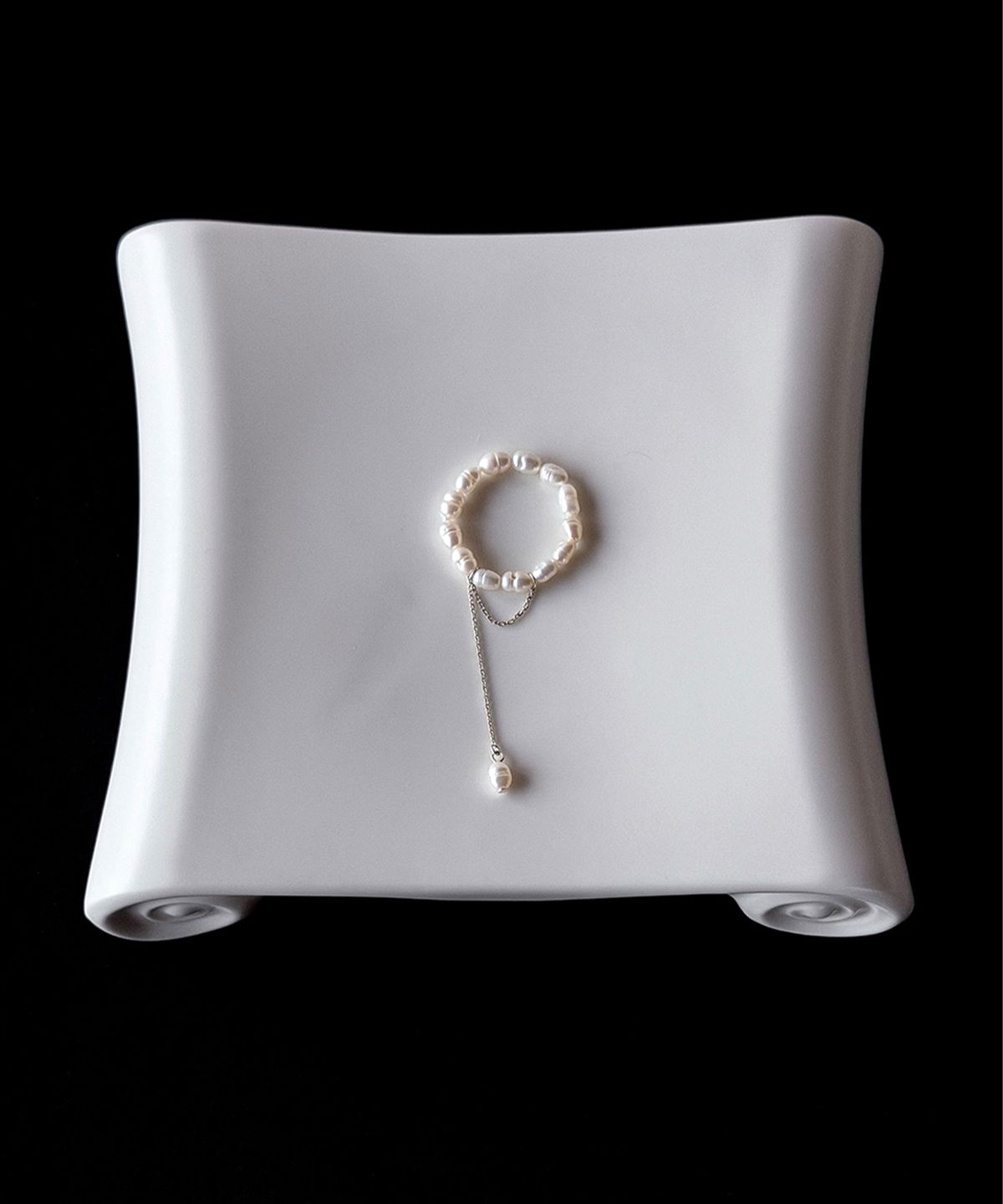 오시에르(osier) Pearl Thread Ring