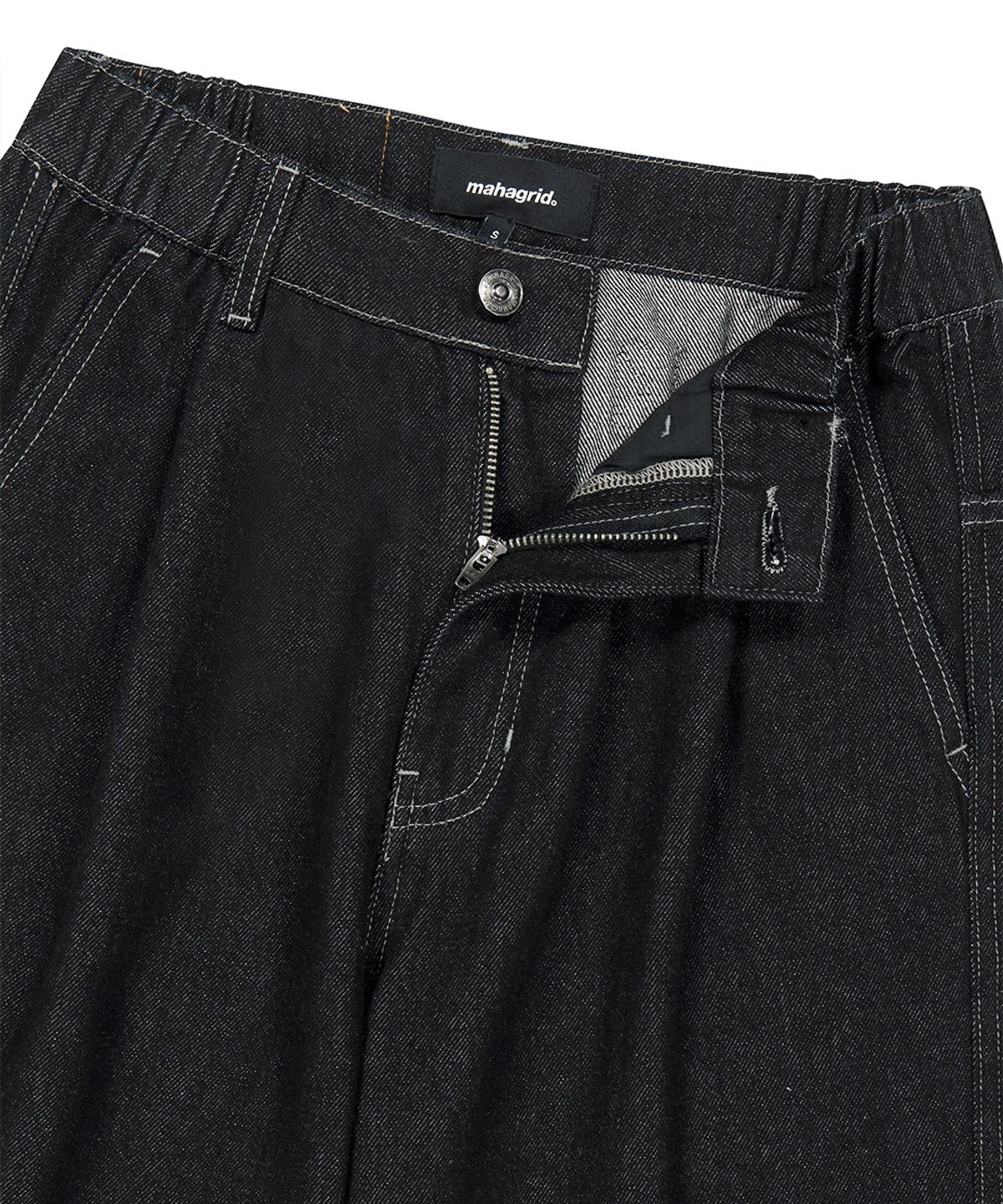 마하그리드(MAHAGRID) TWO TUCK CURVED DENIM PANTS[BLACK]