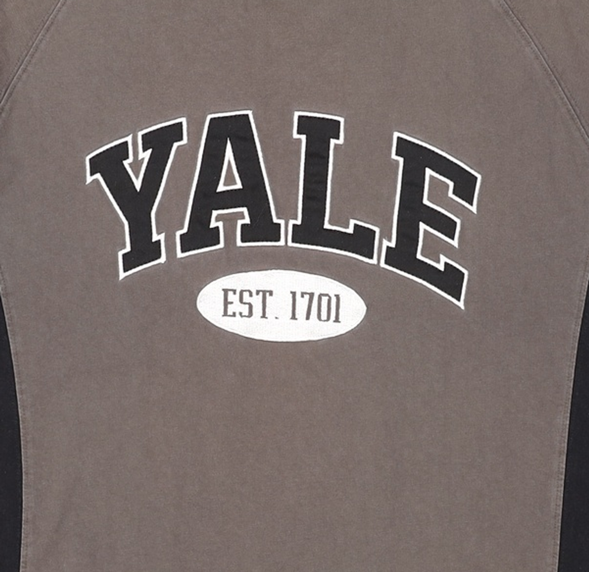 예일(YALE) MULTI COLOR 2 TONE ARCH T-SHIRT CHARCOAL 0XL