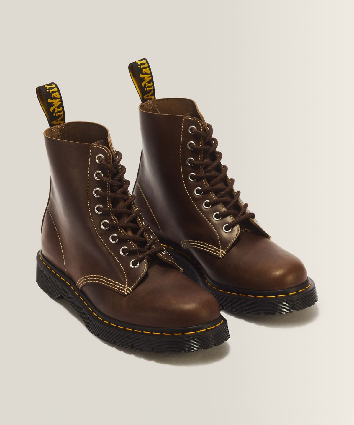 닥터마틴(DR.MARTENS) 1460 파스칼 벤 8홀 부츠 - 파실 브라운 / 43326201