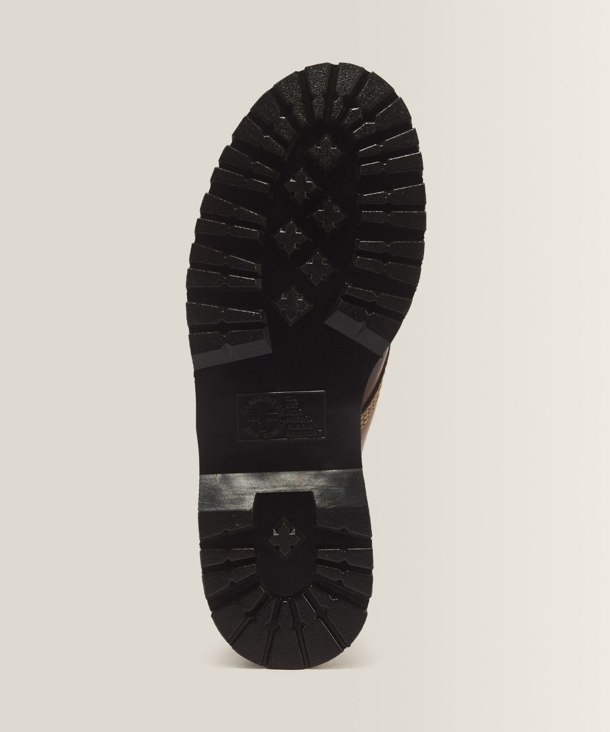 닥터마틴(DR.MARTENS) 1460 파스칼 벤 8홀 부츠 - 파실 브라운 / 43326201