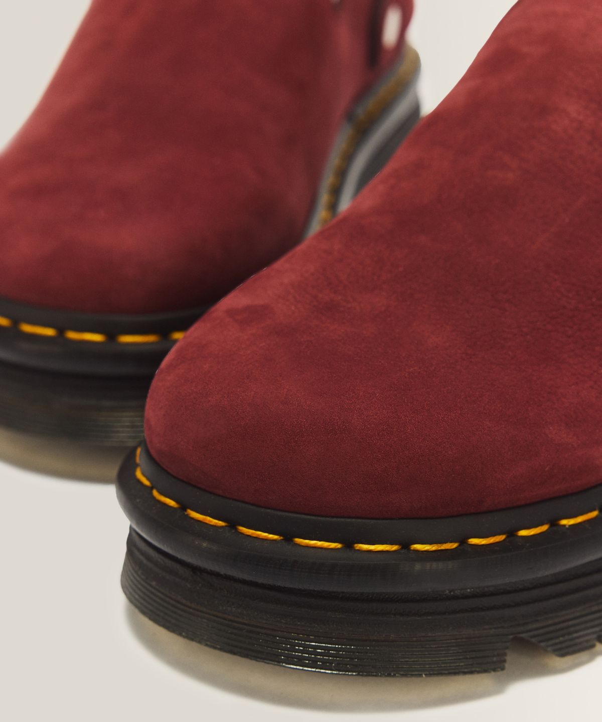 닥터마틴(DR.MARTENS) 제브잭 뮬 - 체리 레드 / 44043600