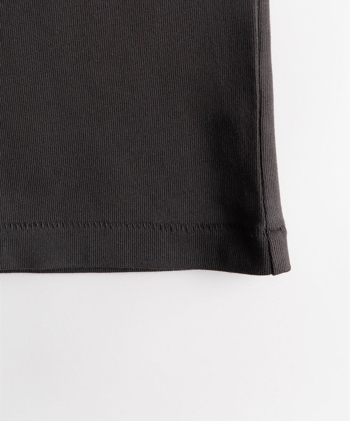 그라프트맨(GRAFTMEN) T.S.C PATCH TEE / CHARCOAL