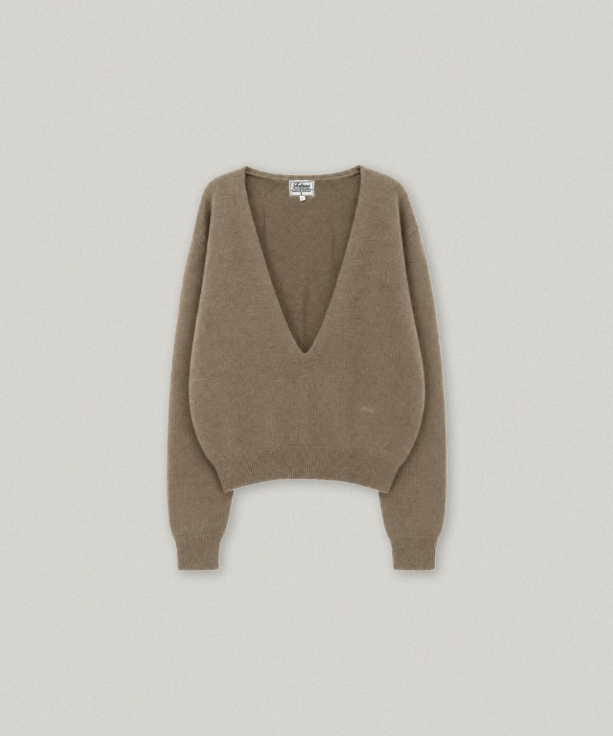 폴뉴아(FOLNUA) PLONGER DEEP V NECK KNIT (BROWN)
