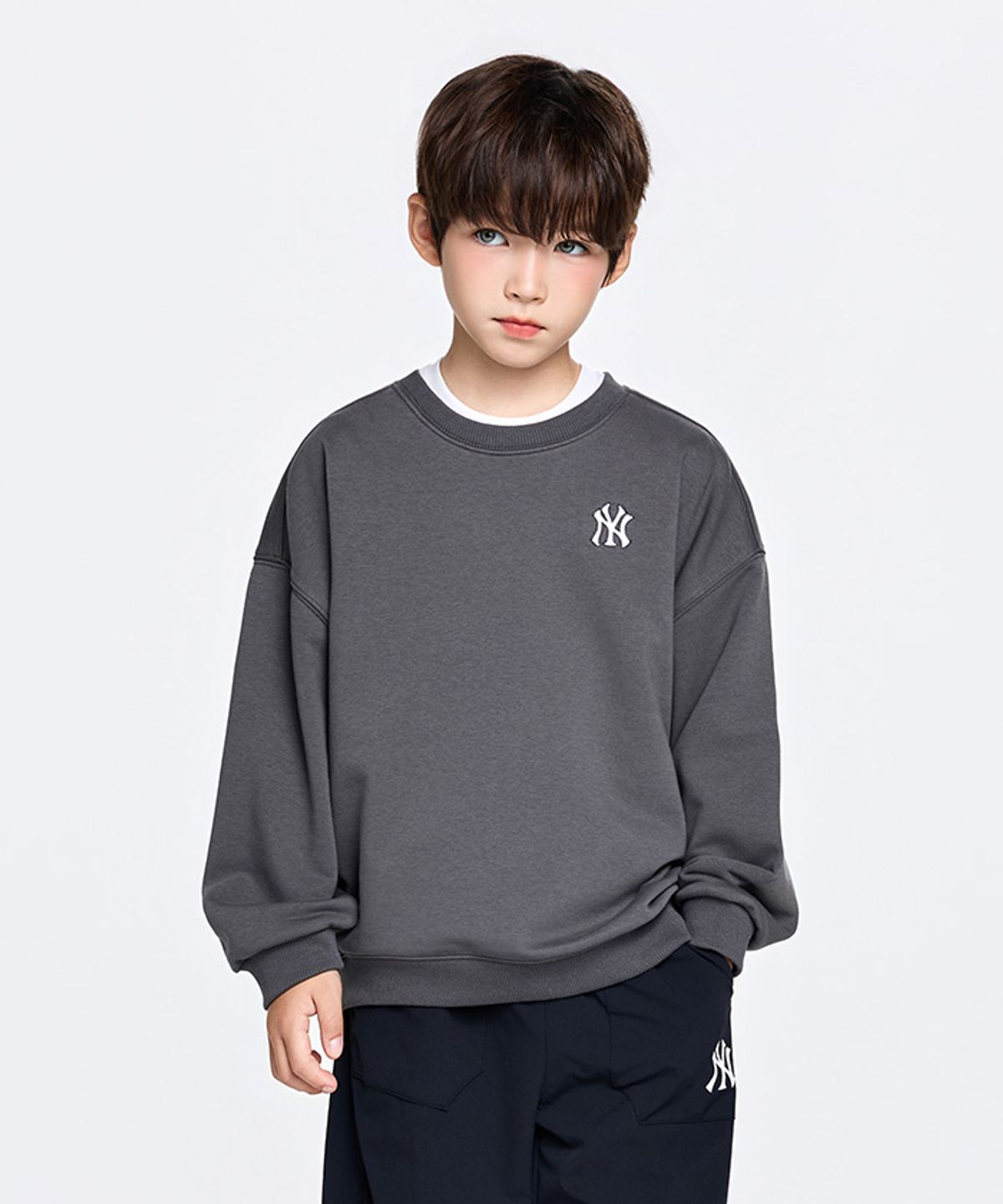 엠엘비 키즈(MLB KIDS) 스포티브 베이직 스몰로고 맨투맨 NY (D.Grey)
