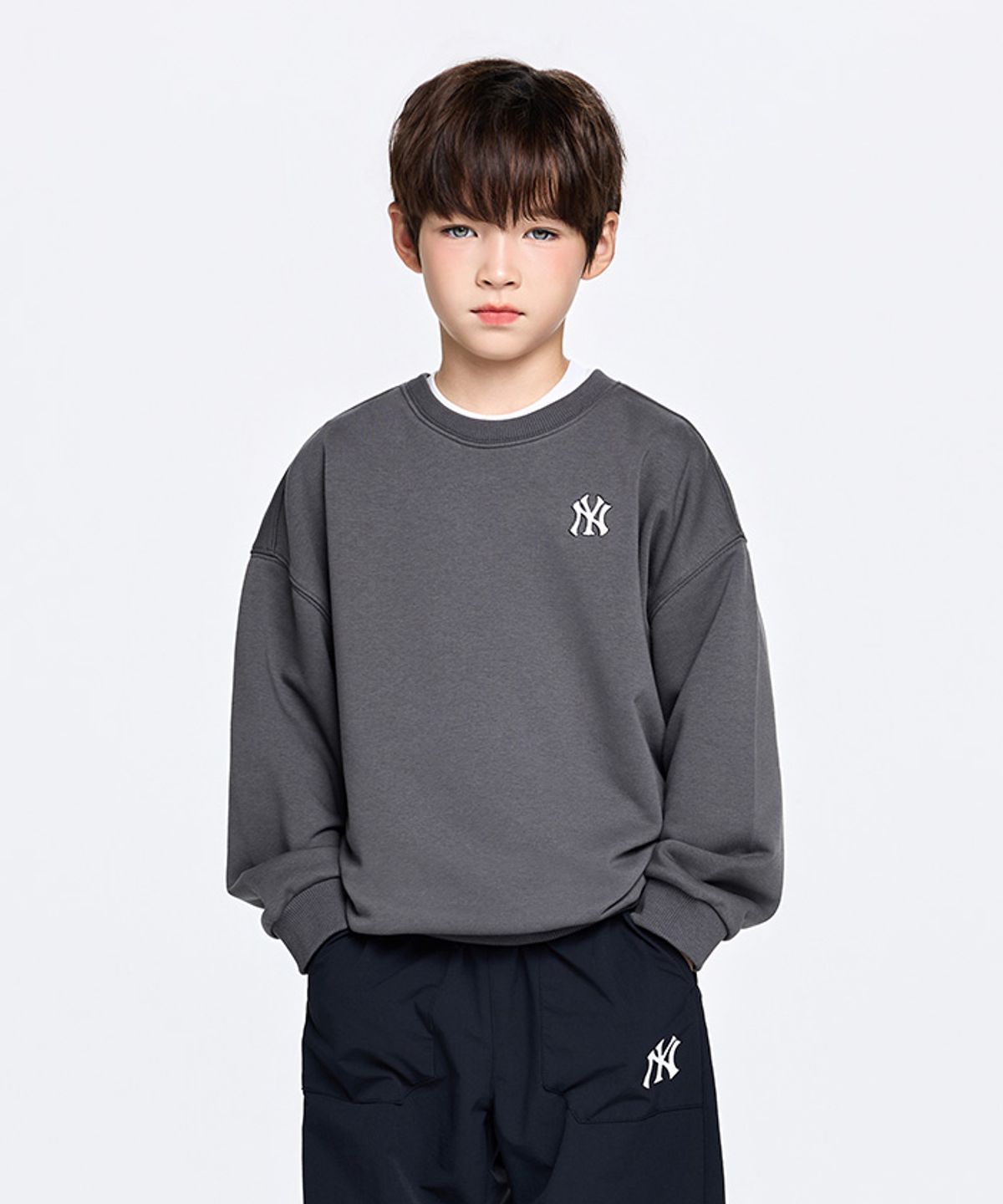 엠엘비 키즈(MLB KIDS) 스포티브 베이직 스몰로고 맨투맨 NY (D.Grey)