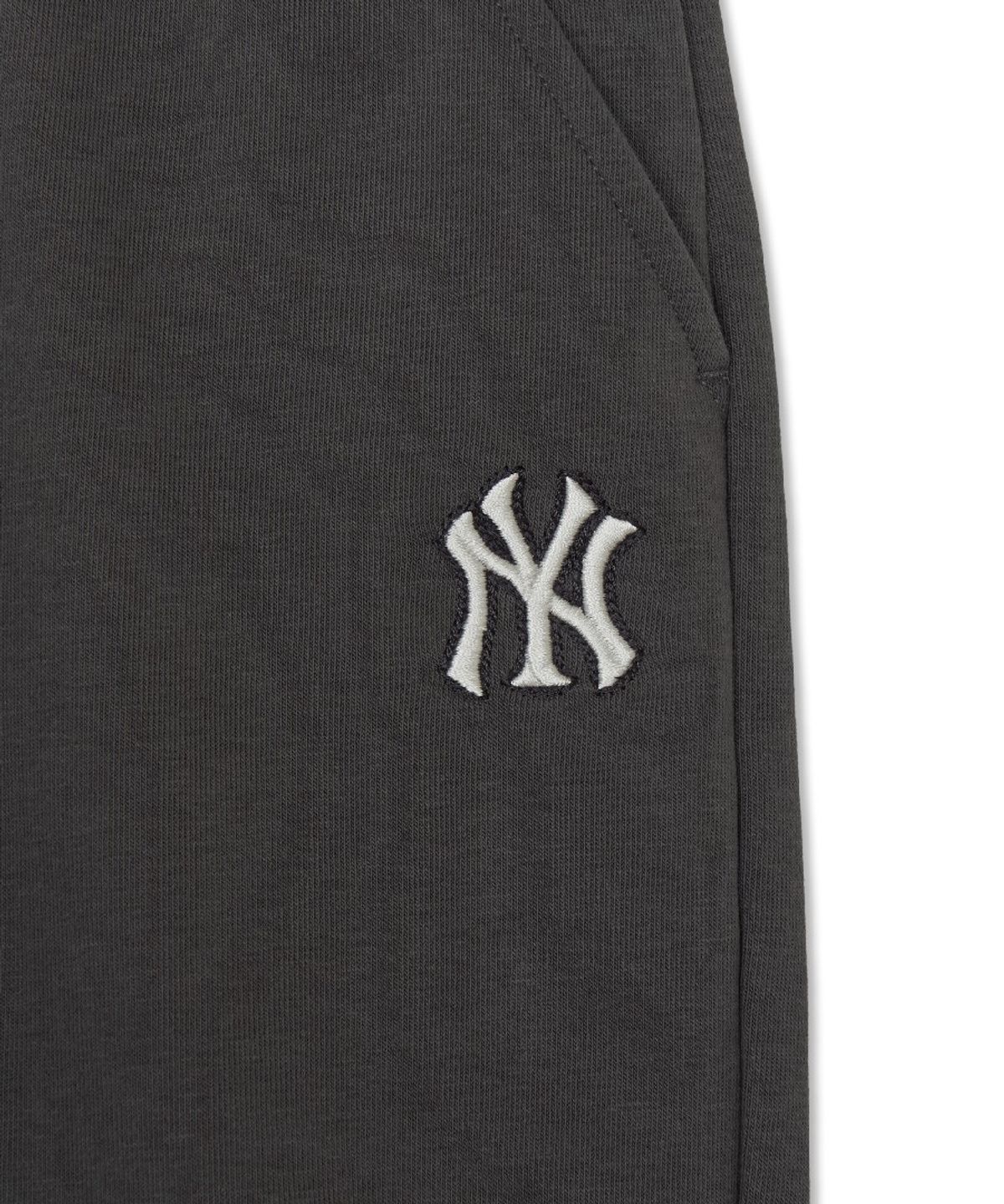 엠엘비 키즈(MLB KIDS) 스포티브 스몰로고 루즈 조거 팬츠 NY (D.Grey)