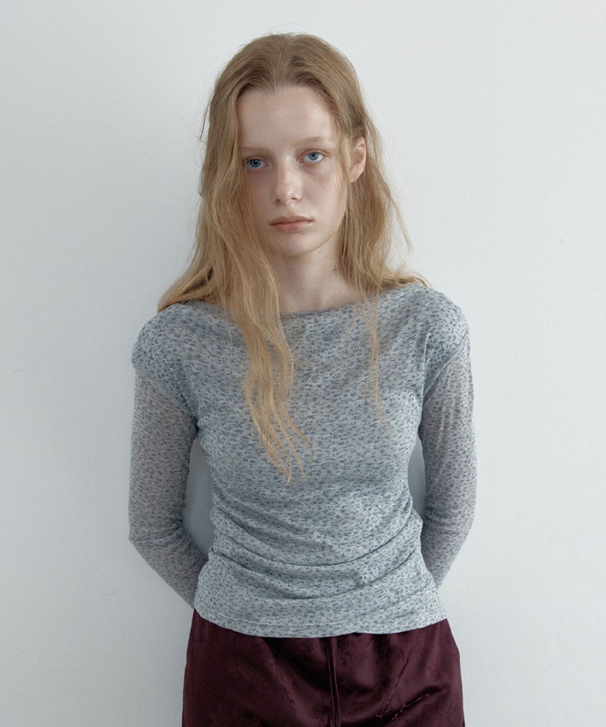 토아베(TOAVE) Flower Draped Layered Tee Set (Gray)
