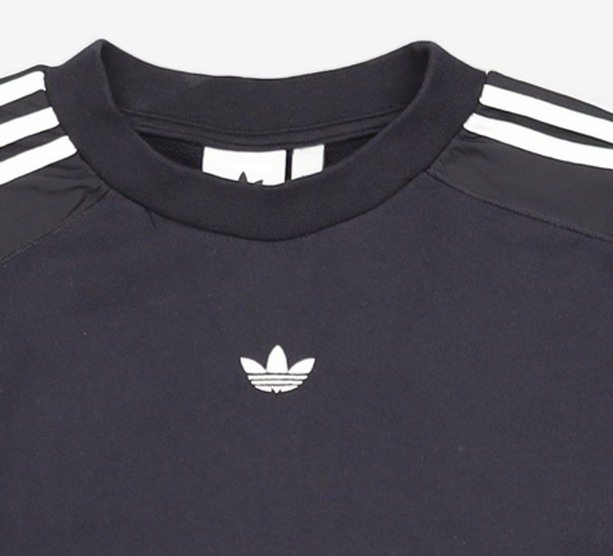 아디다스(ADIDAS) 맨투맨/스웨트셔츠 XL