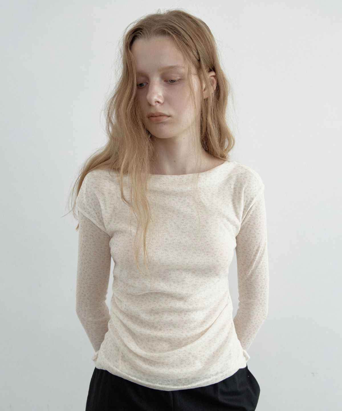 토아베(TOAVE) Flower Draped Layered Tee Set (Ivory)