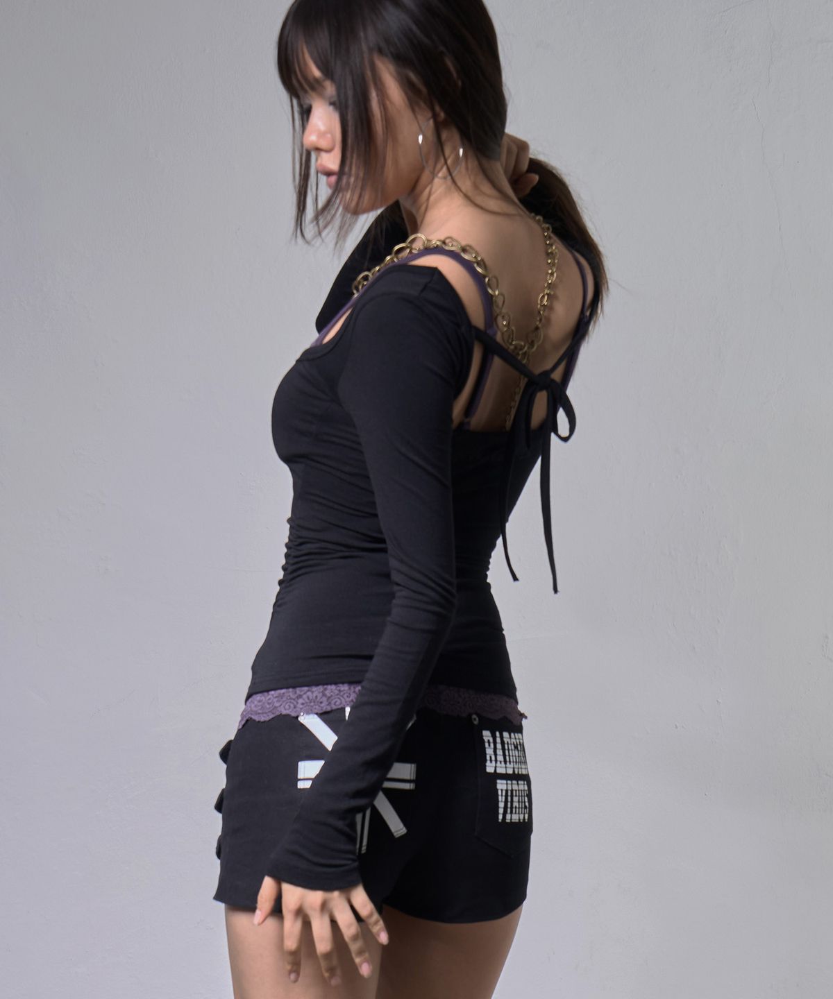 팬시클럽(FANCY CLUB) 레이스 레이어드 롱슬리브 (BLACK) F26ZB522