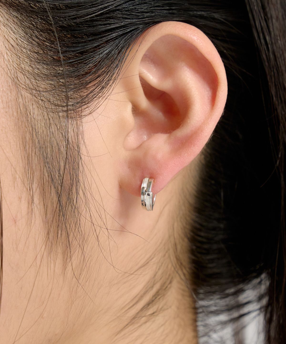 바라두(BARADU) 925 Monolith round hoop earrings