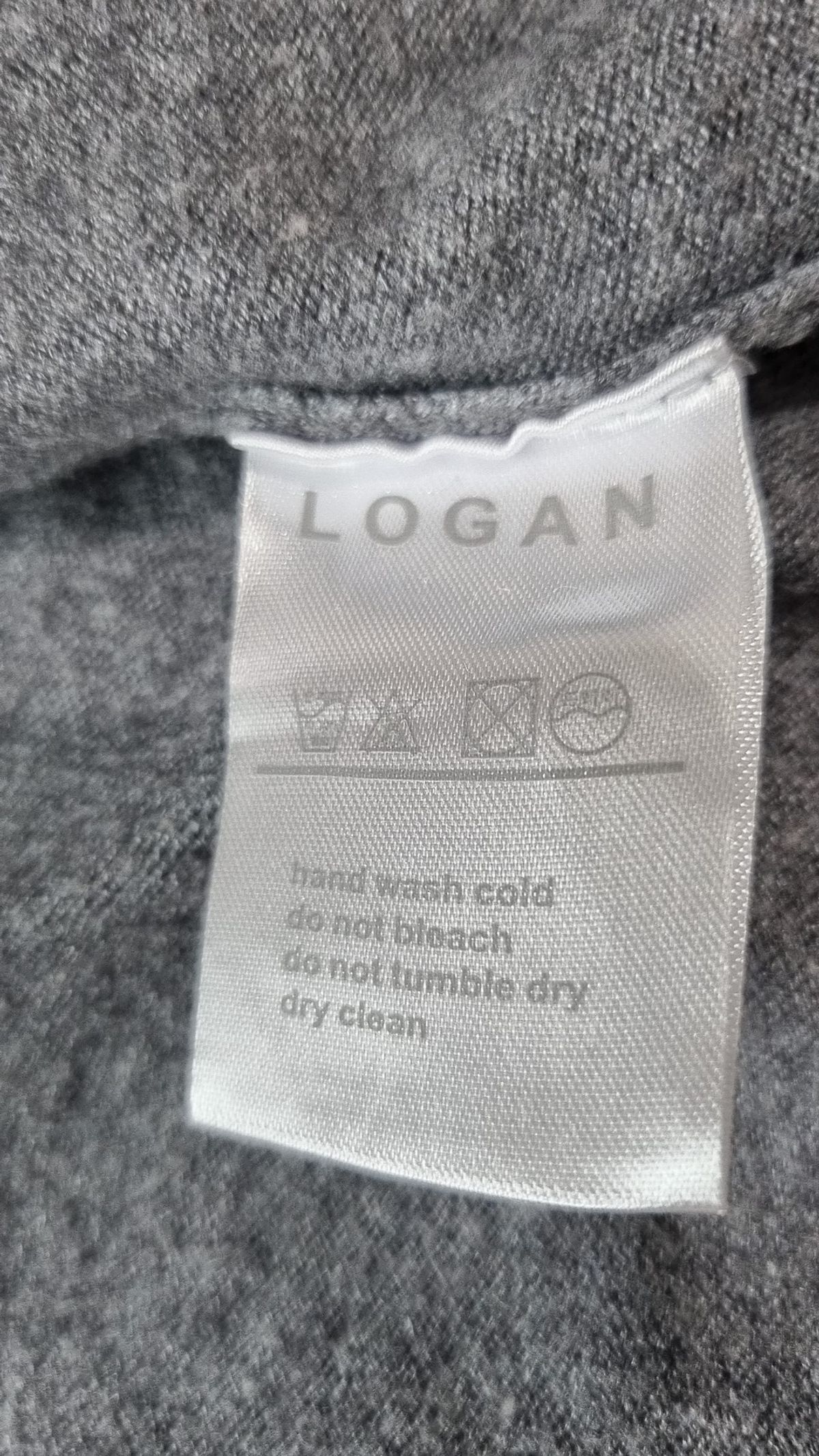 로건(LOGAN) 카디건 M