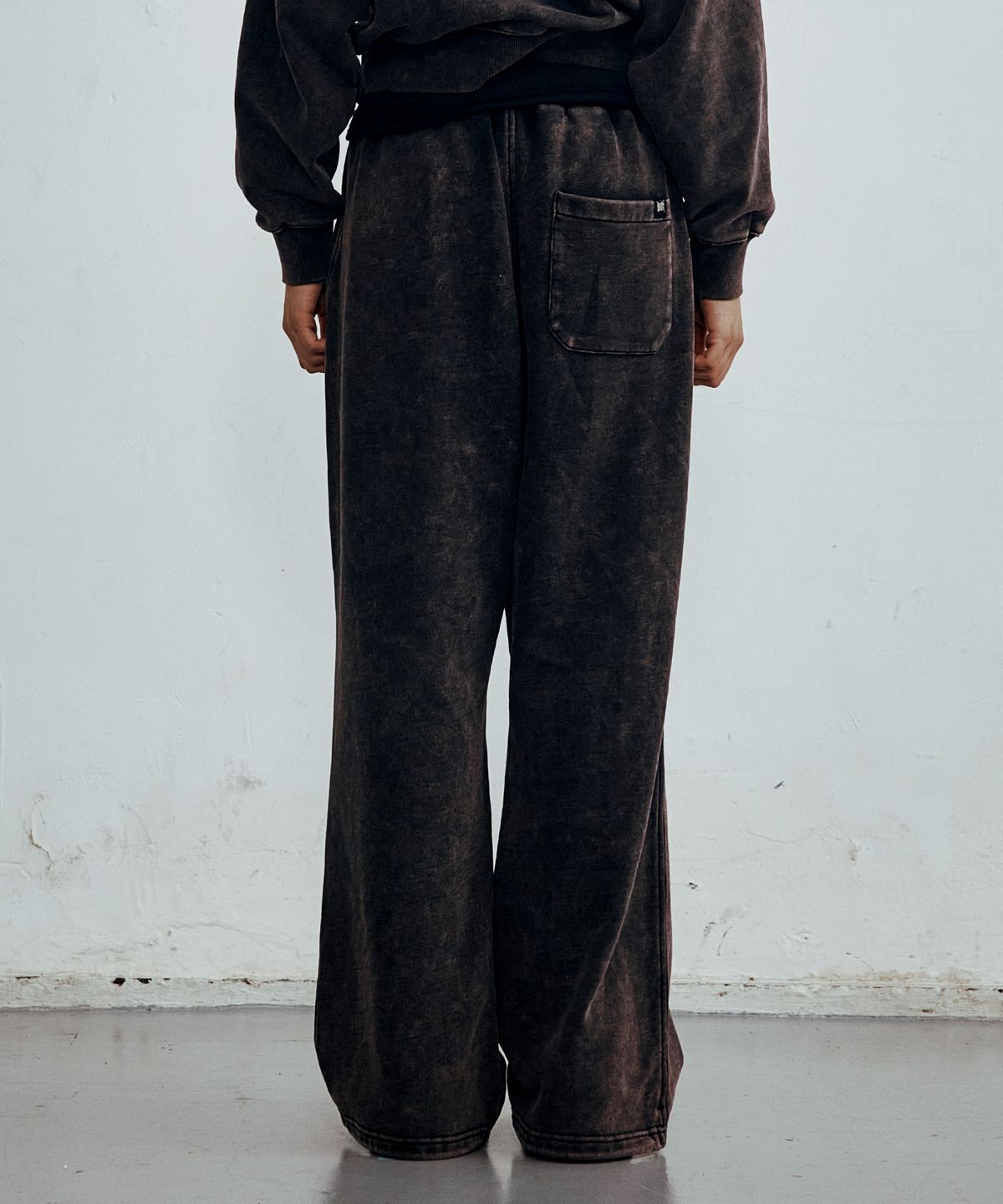 브라운브레스(BROWNBREATH) W TAG DIRTY SWEAT PANTS (3colors)