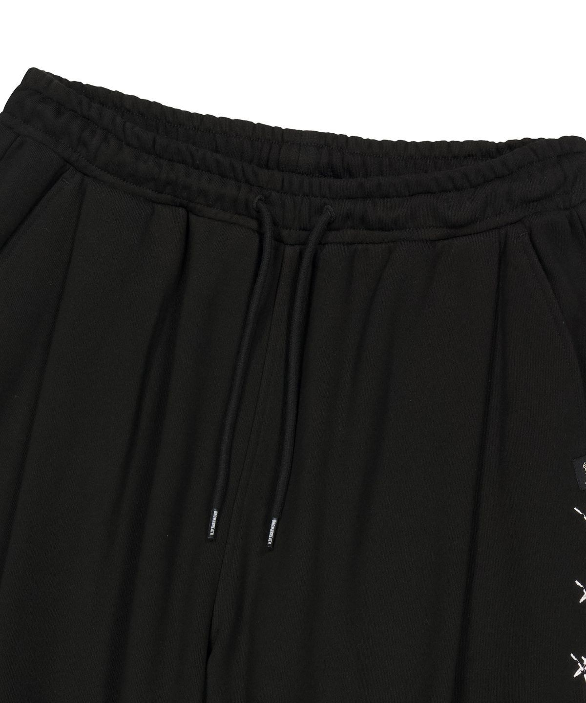 브라운브레스(BROWNBREATH) STITCH BANDING SWEAT PANTS (2colors)