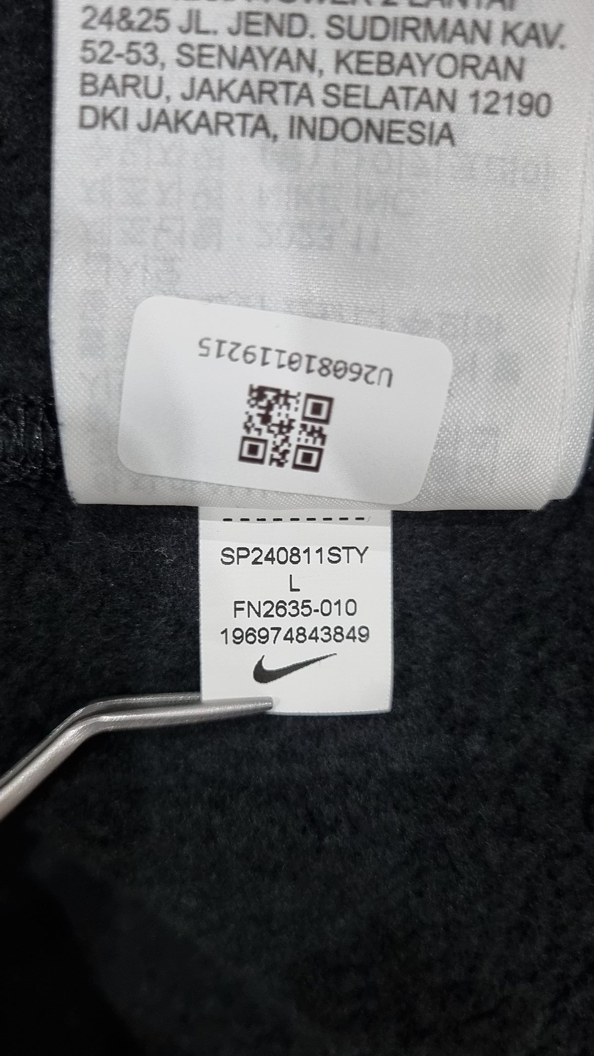 나이키(NIKE) 클럽 플리스 풀오버 후디 M - 블랙:세이프티 오렌지 / FN2635-010 L