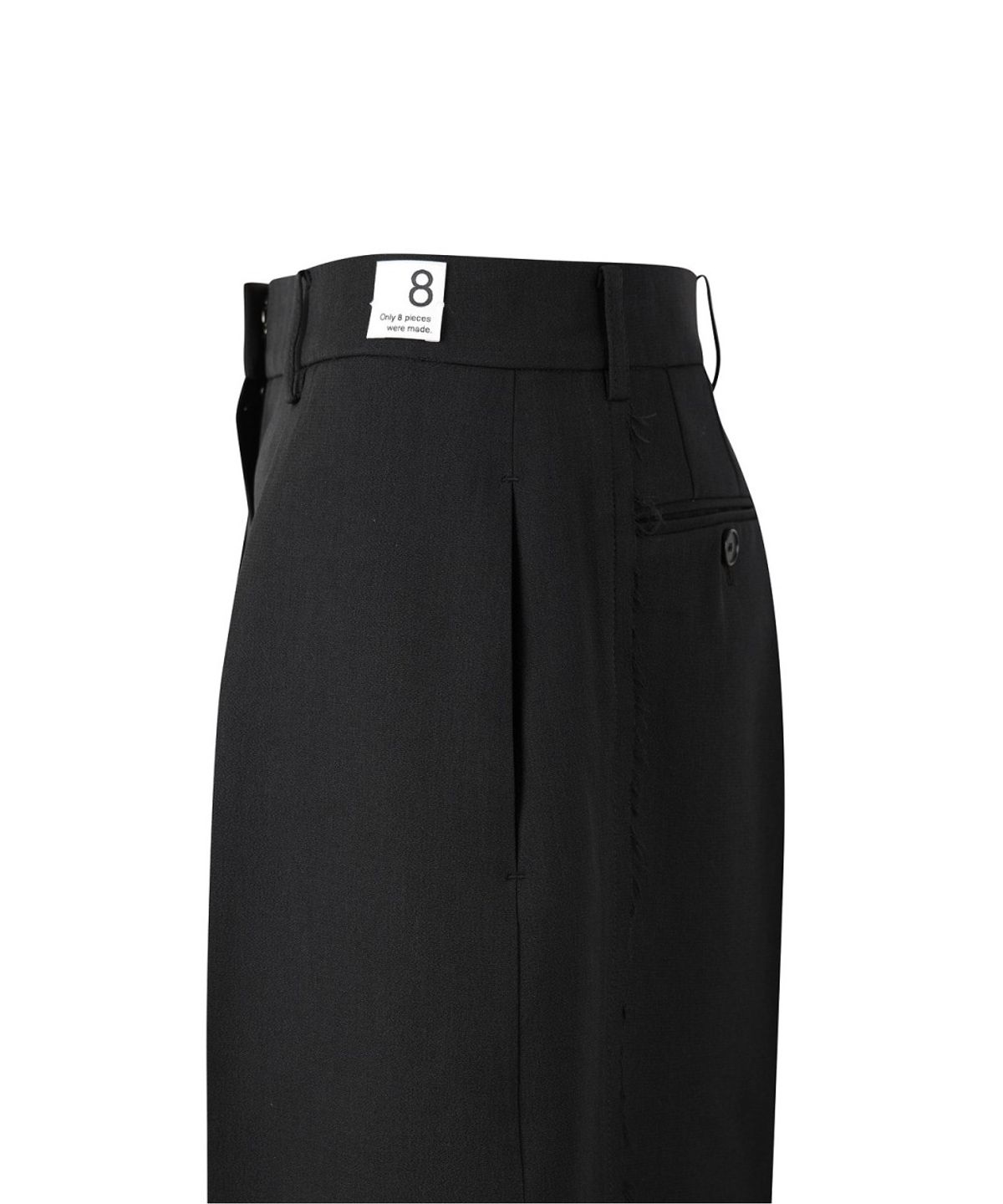 래코드(RECODE) Back Raw Edge Bermuda Shorts  RQPAA26546BKX